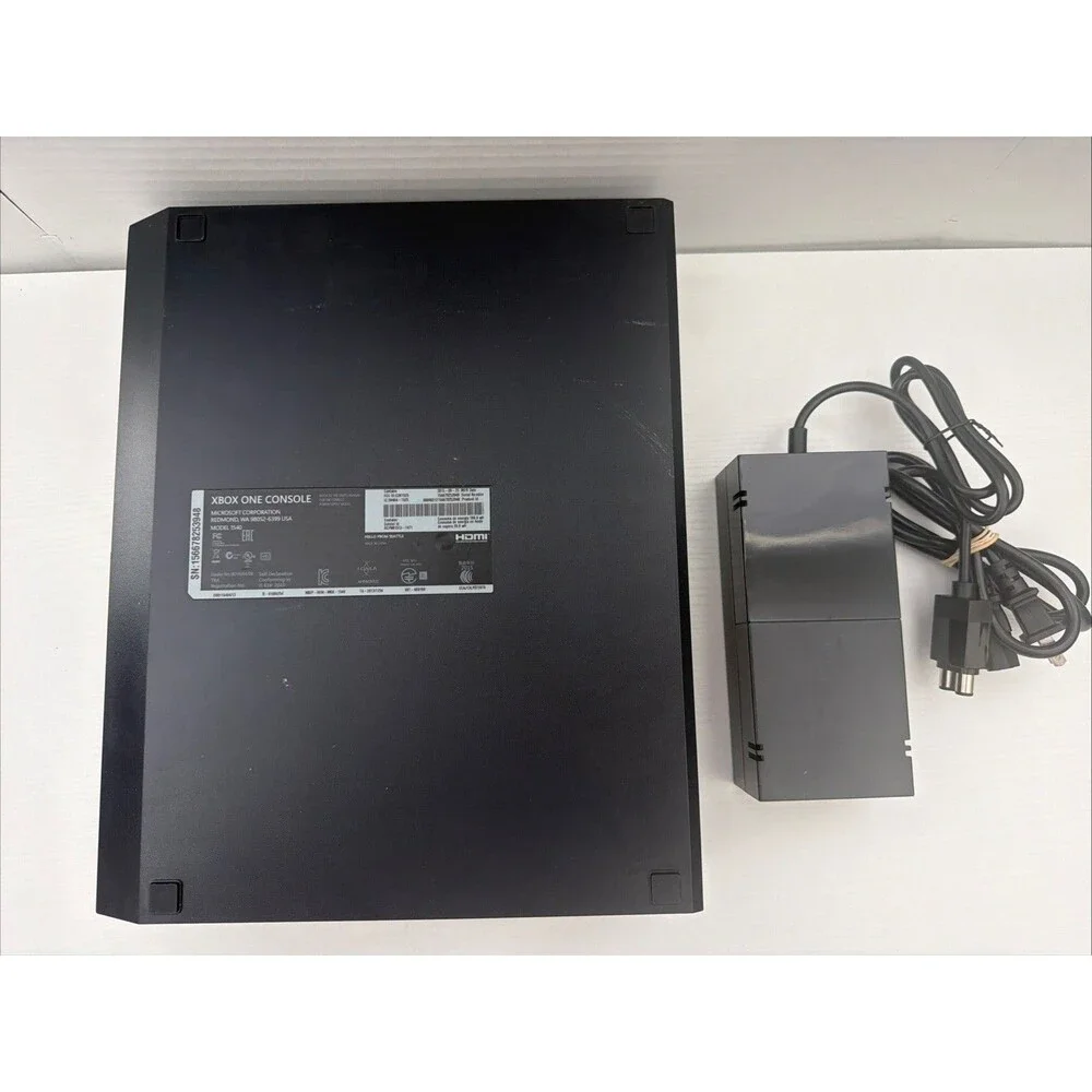 MICROSOFT XBOX ONE - CONSOLE - 500GB - 1540 - Tested w/ Power Supply